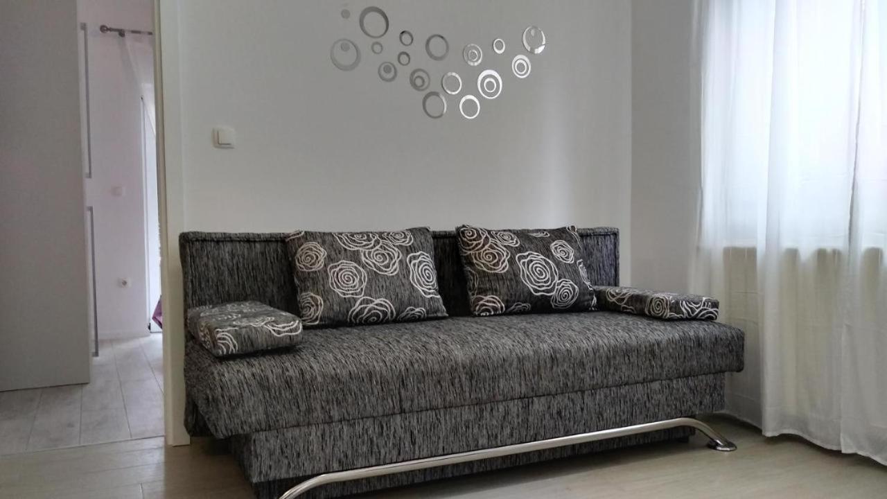 Premium Apartments Adore Novalja Bagian luar foto