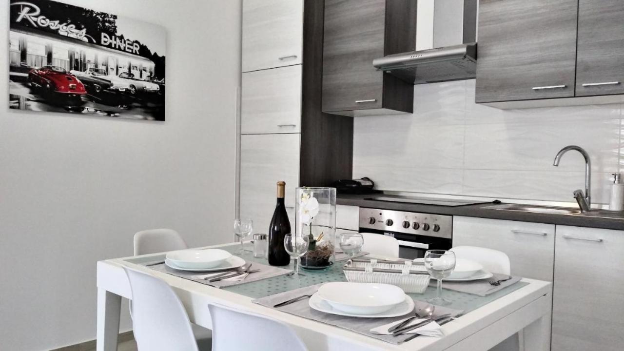 Premium Apartments Adore Novalja Bagian luar foto