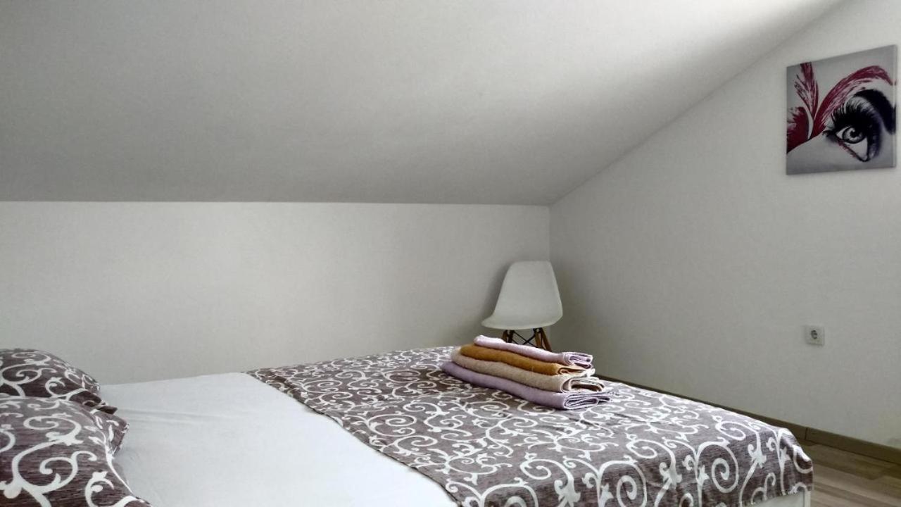 Premium Apartments Adore Novalja Bagian luar foto