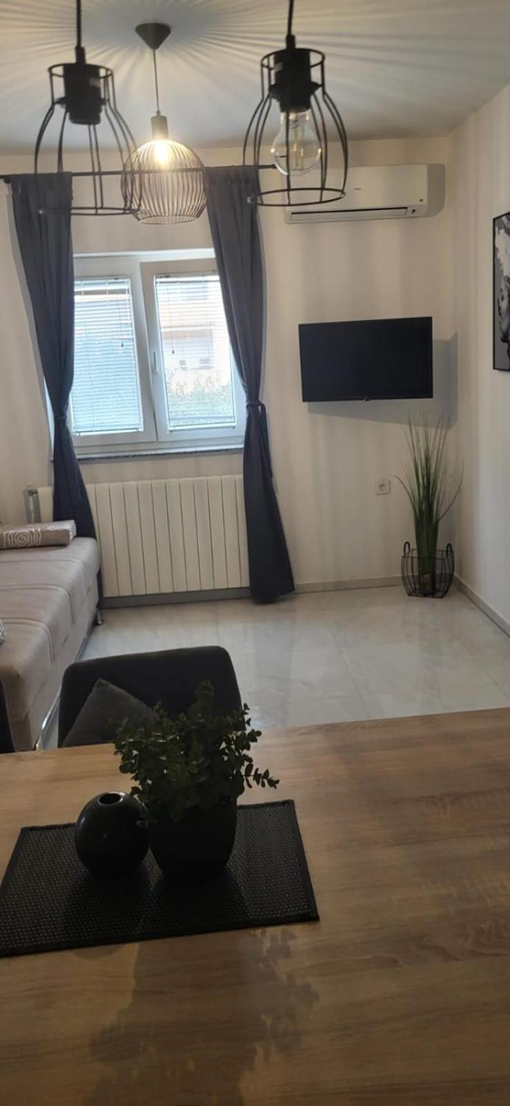 Premium Apartments Adore Novalja Bagian luar foto